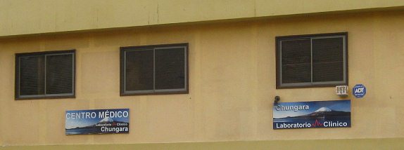 Avenida 18 de Septiembre, centro mdico
                          "Laboratorio Chungara", las placas
