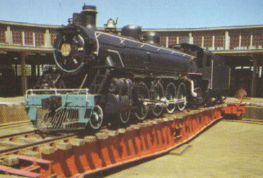 Temuco, el
              museo ferroviario "Pablo Neruda", aqu una
              locomotora de vapor