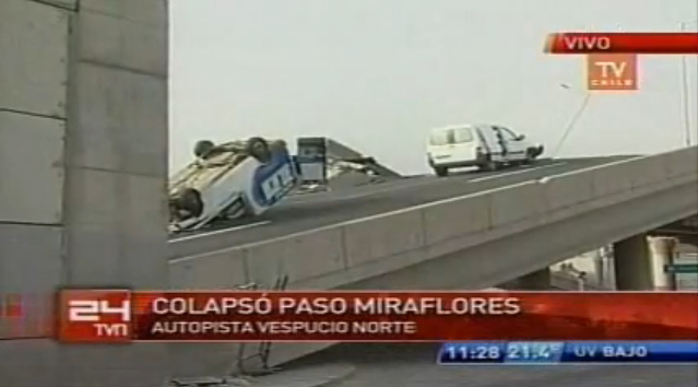 Regin de
                  Santiago, parte rompida del puente Miraflores
                  "Paso Miraflores" de la autopista
                  "Vespucio Norte", primer plano [59]