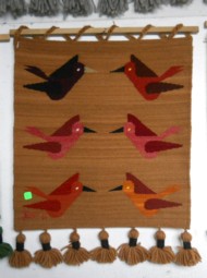 Wandbehang mit farbigen Vgeln