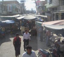 Huaquillas, Strassenmarkt (01)