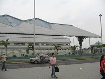 Guayaquil, el Terminal Daule del sistema
                          Metrova, foto panormica 03