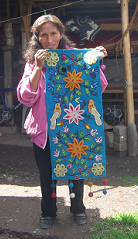 Ayacucho, die Webereiwerksttte
                                    der Familie Sosa aus Milpo (Millpu),
                                    Avenida Las Palmeras 301 (2009)