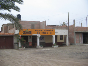 Chilca, hospedaje "El Huerto"
                          entre las lagunas medicinales no. 3 y no. 2