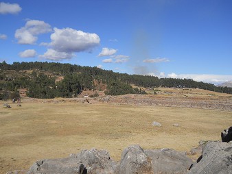 Cusco Sacsayhuamn, das Amphitheater 05