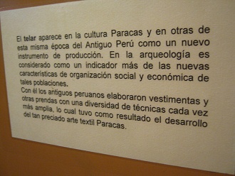 Text ber die ersten Websthle in der
                    Paracas-Kultur