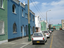 Avenida Canesco, hilera de casas 02 en el
                        norte