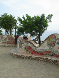 Miraflores, Park der Verliebten, Mosaik
                          mit Spruch 03