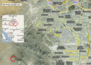 Satellitenkarte mit der Stadt Juarez an
                            der Grenze zu den "USA" und dem
                            Pferde-Geoglyph (im roten Kreis)