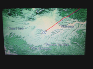 Bildschirmkarte mit der Flugroute ber
                        Brasilien, Nahaufnahme